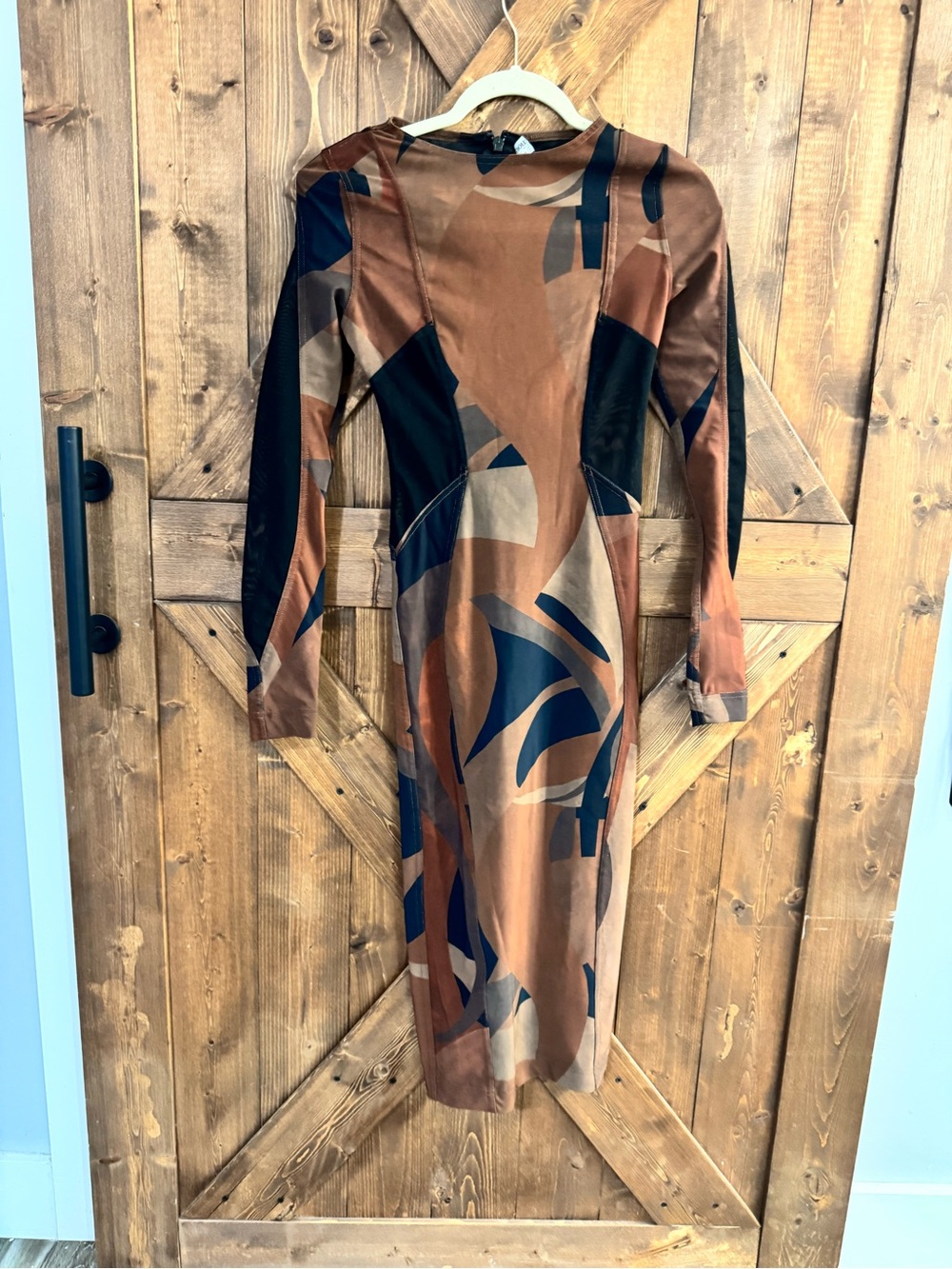 House of CB CASSIDY BROWN PRINT MIDI DRESS Abstract Print Long Sleeve Midi Dress